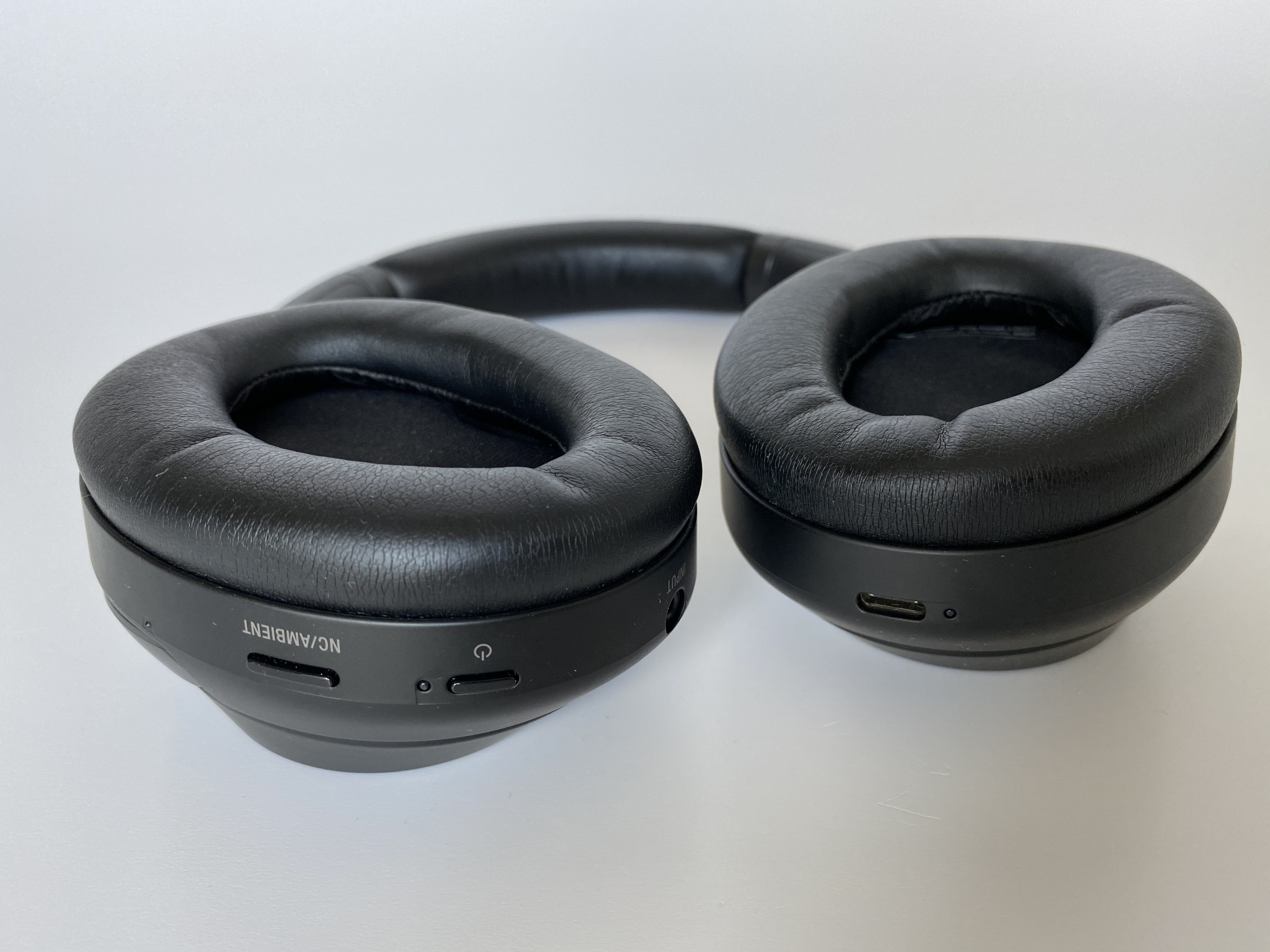 Headphone Bluetooth Over-Ear com Microfone